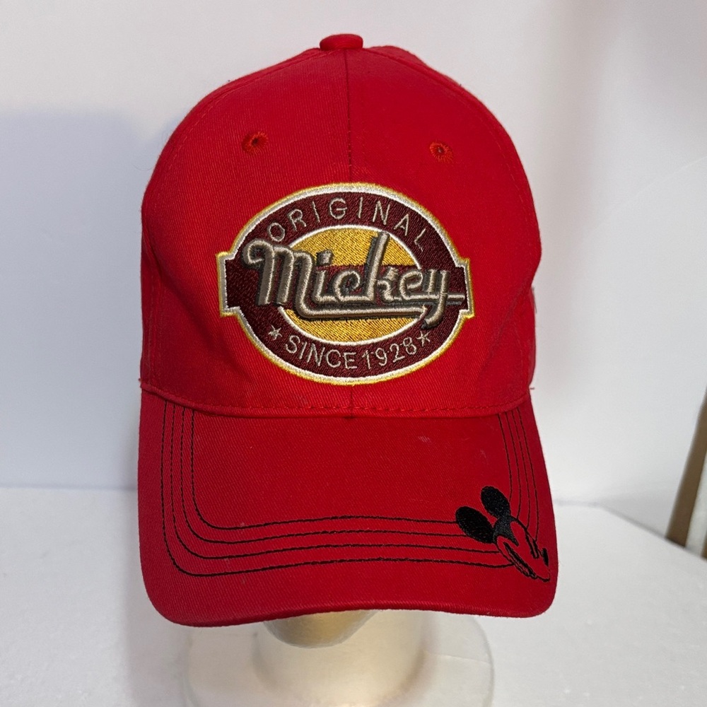 Red Disney Mickey Mouse Baseball Hat Velcro adjustable adults